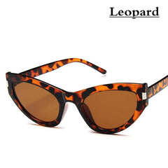 2019 New Cat Eye Sun Glasses Fashion Luxury Personality Women Sunglasses Vintage Brand Designer Nail Glasses Beach Sun Shade