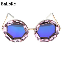 2019 Classic Retro Round Sunglasses women Brand Designer Crystals Ladies sunglass Summer Sun Beach Rhinestone Sunglasses